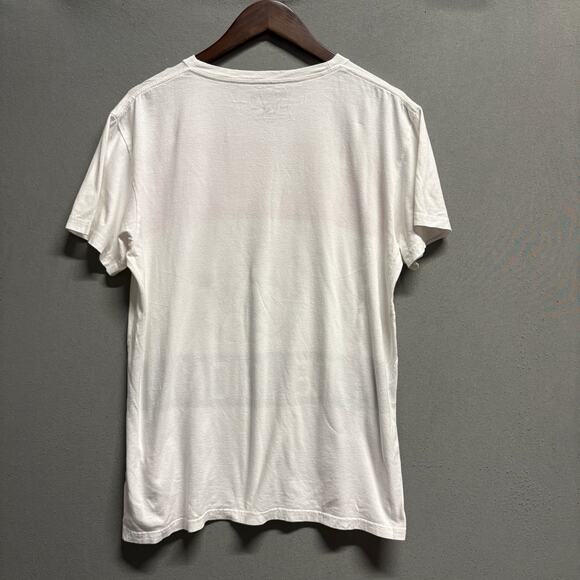 True Religion Men's White Red Striped Graphic Buddah Short Sleeve T-Shirt M - Picture 2 of 10